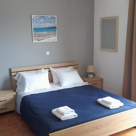 Apartamento Στούντιο Με Θέα Τη Θάλασσα Itea Exterior foto