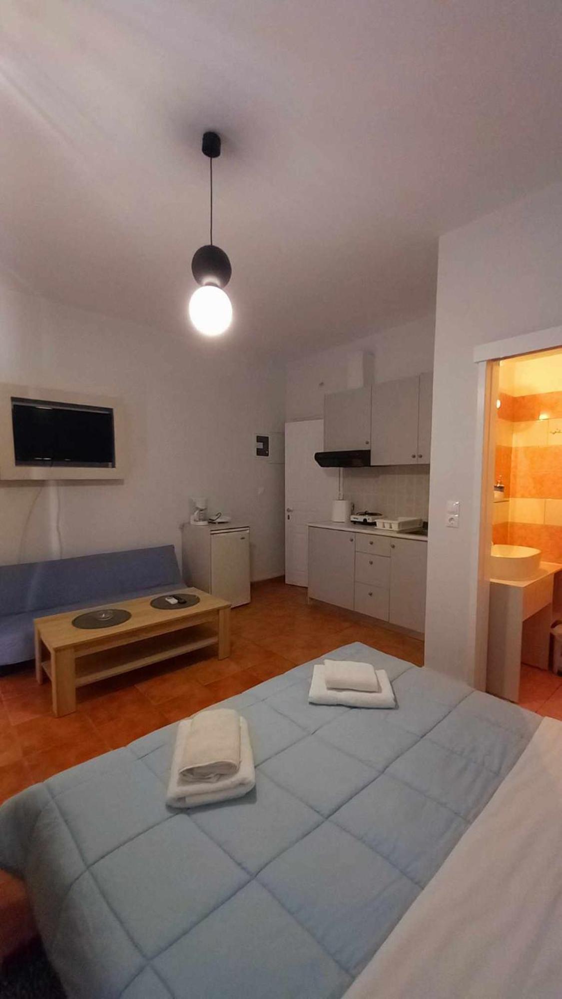 Apartamento Στούντιο Με Θέα Τη Θάλασσα Itea Exterior foto